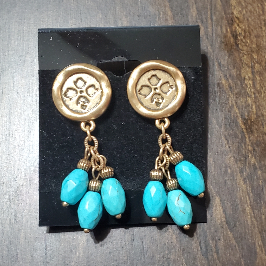 Patricia Nash Della Wax Charm Turquois Dangle Earrings Like New 19$
